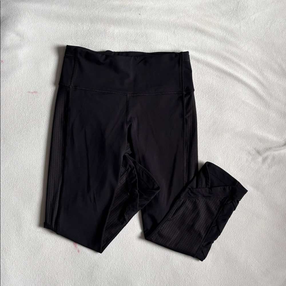 Lululemon Crop - Picture 6 of 8